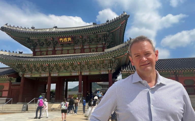 South Korea With Alexander Armstrong