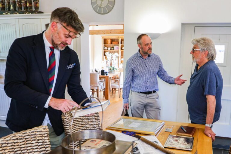 Secret Life of the Auction House